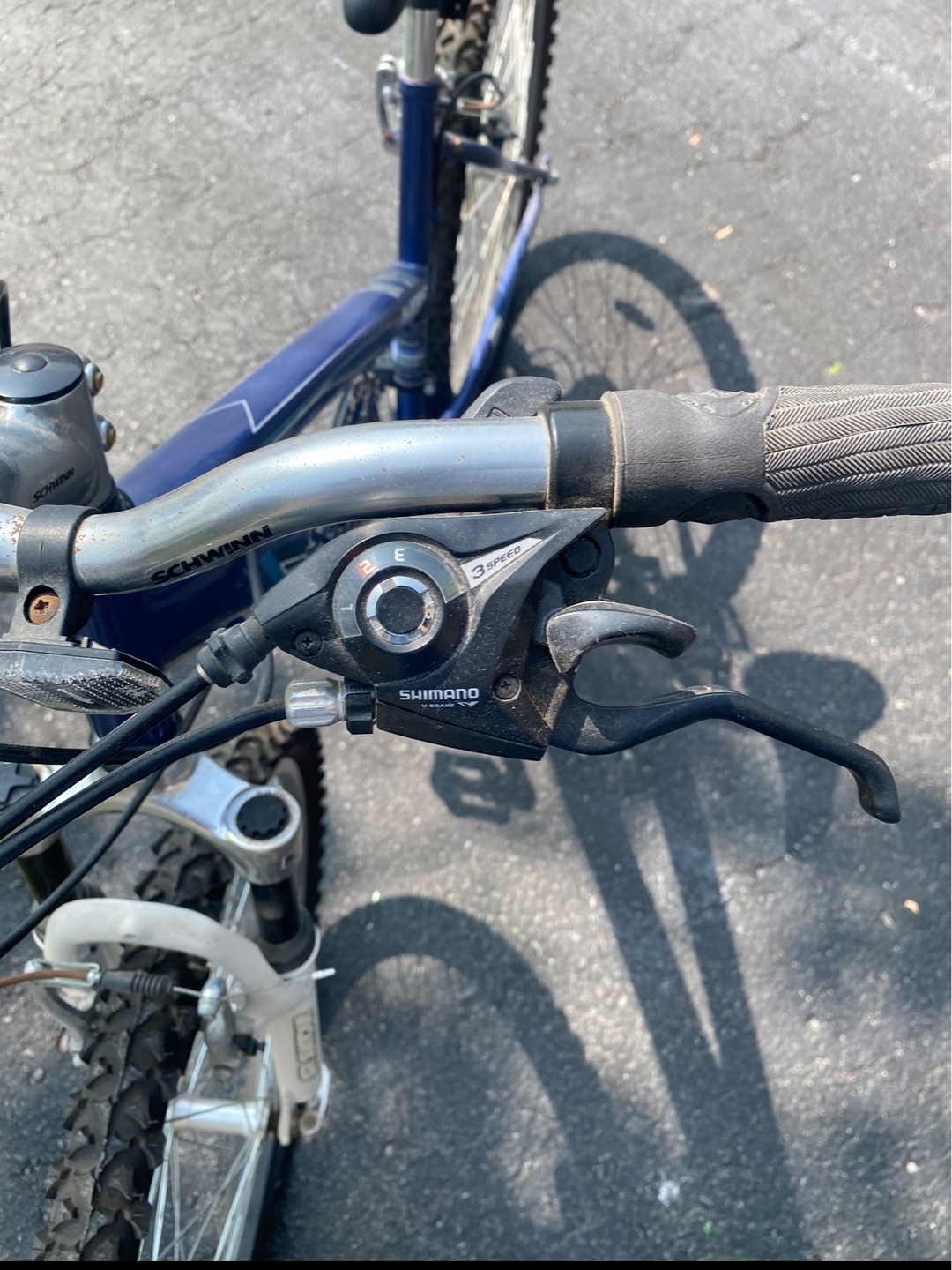 Schwinn women's mountain bike - photo 4