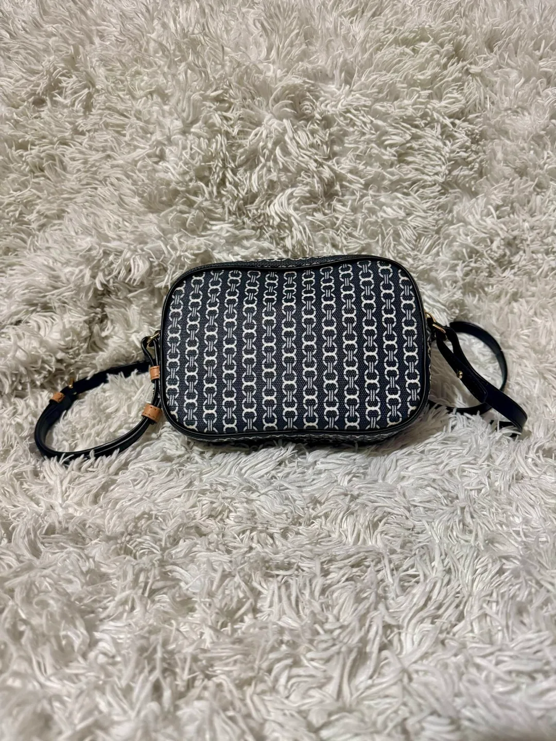 Tory Burch Gemini Link Crossbody bag image indicator(2)