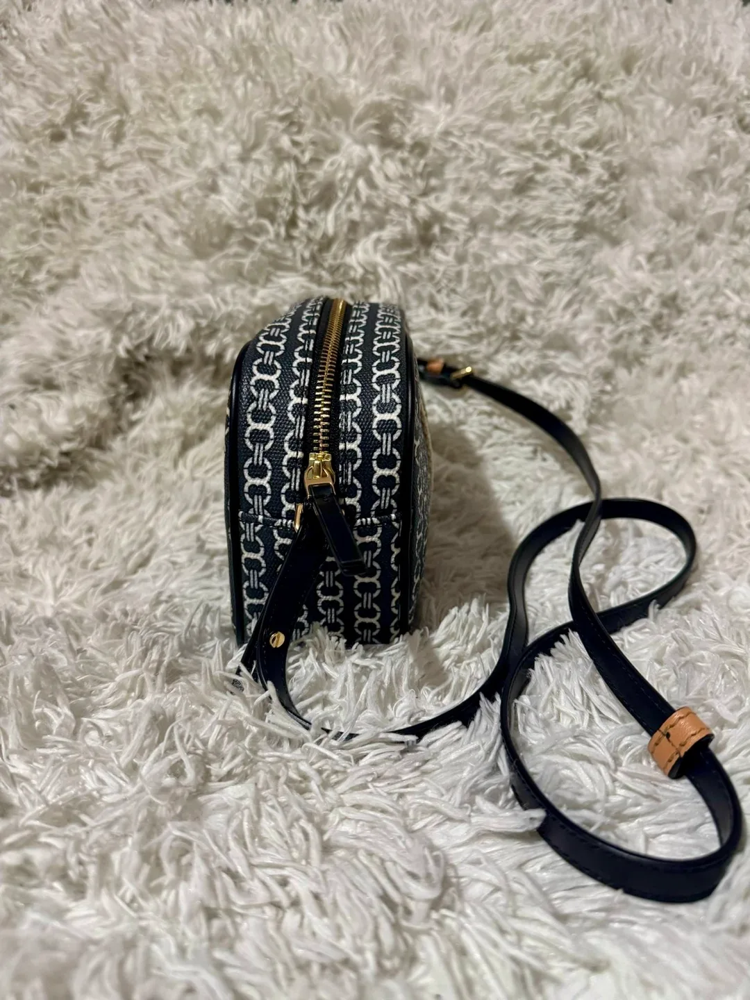 Tory Burch Gemini Link Crossbody bag image indicator(3)