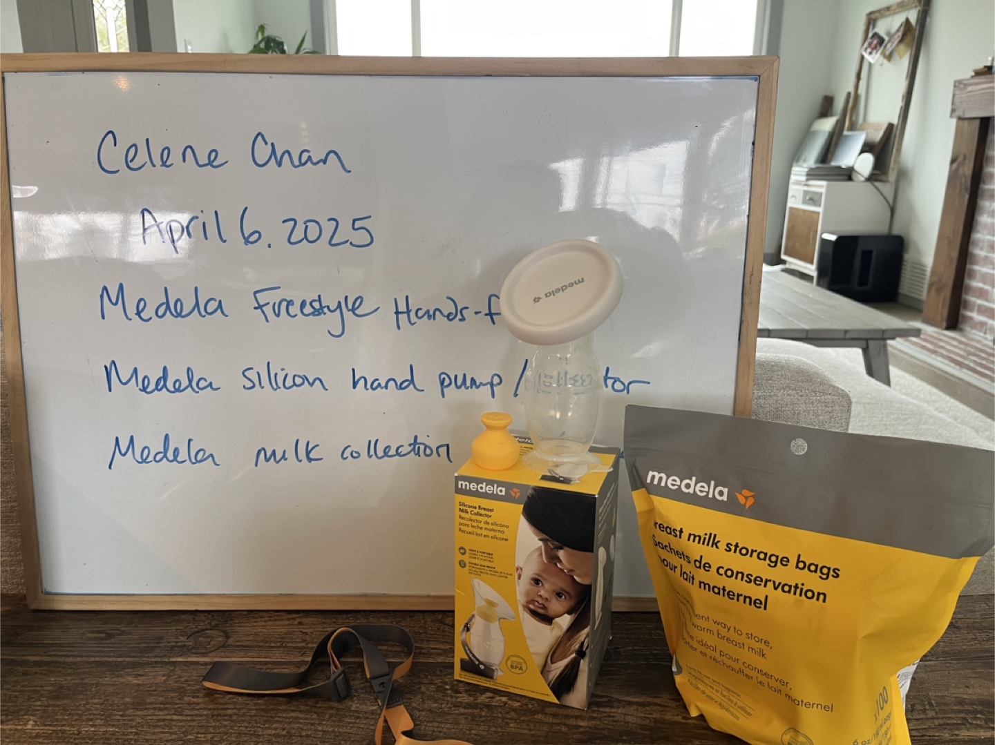Medela Freestyle Hands-Free Breast Pump Bundle - photo 2