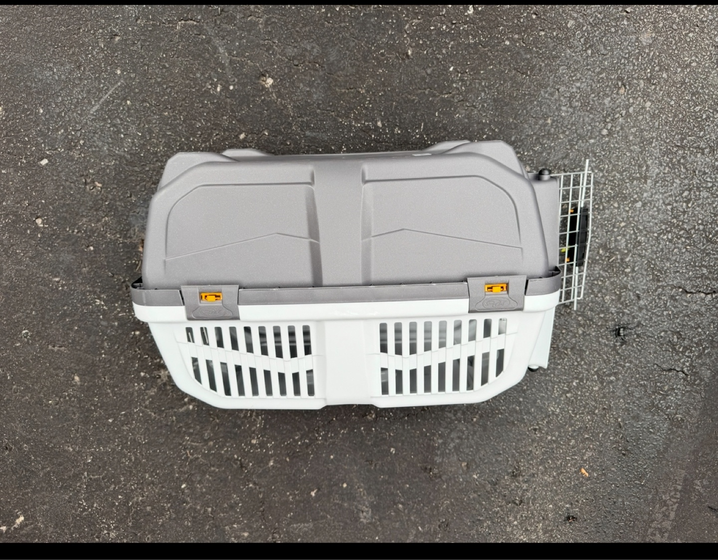 Small SKUDO Pet Travel Carrier - photo 2