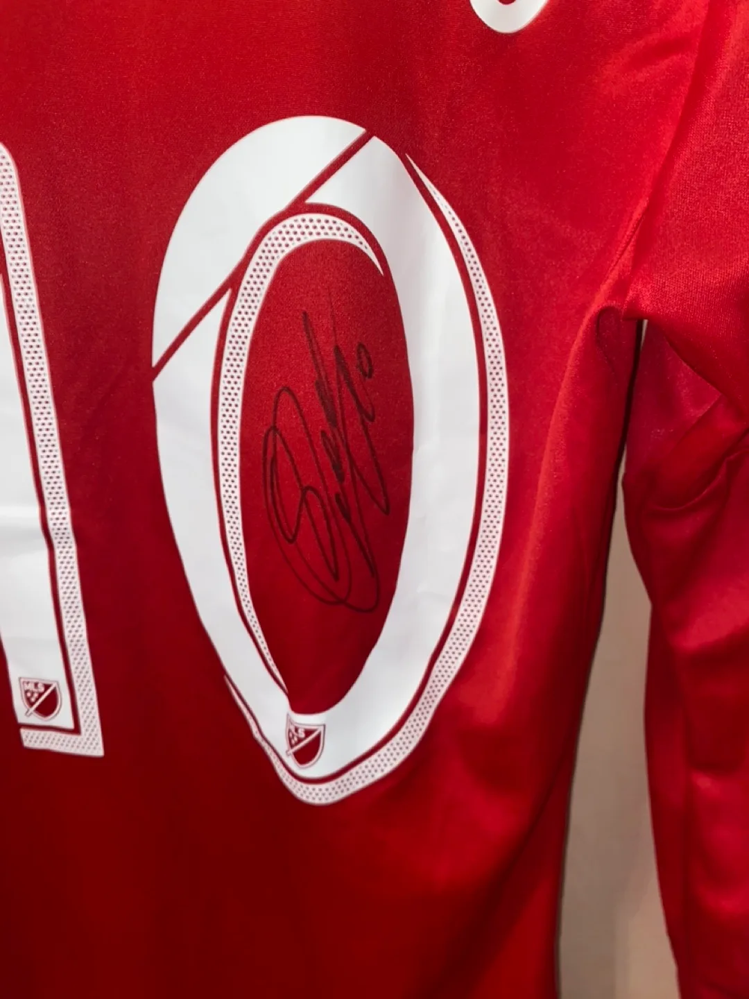 Signed Giovinco Toronto FC Adidas Jersey thumbnail