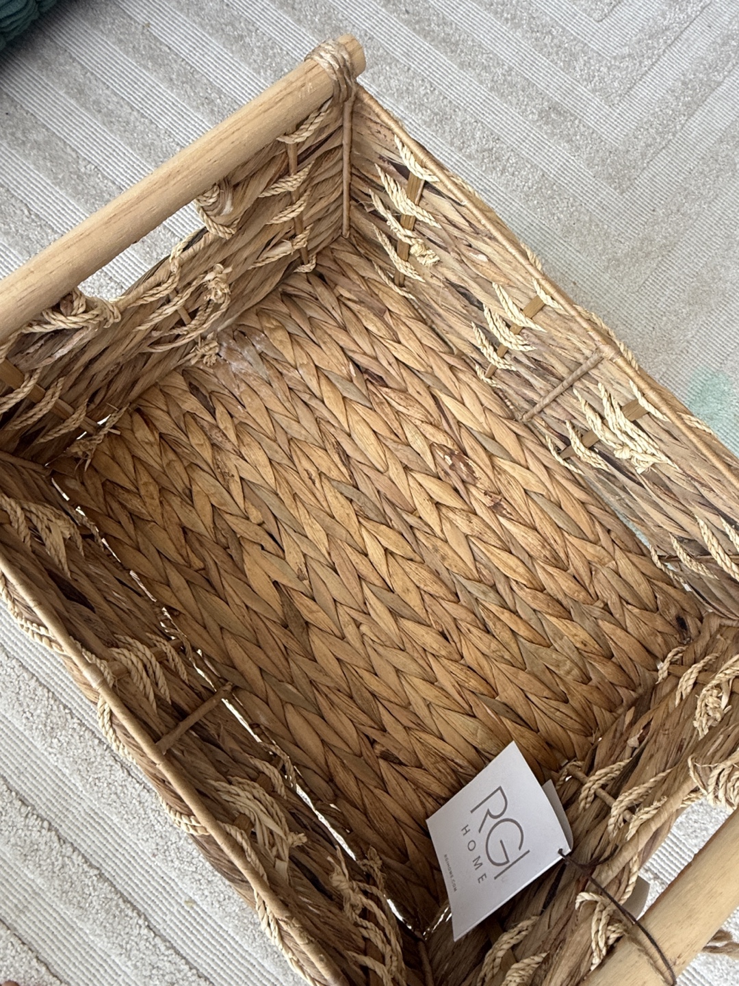Set of Two Woven Seagrass Storage Baskets with Handles - photo 3