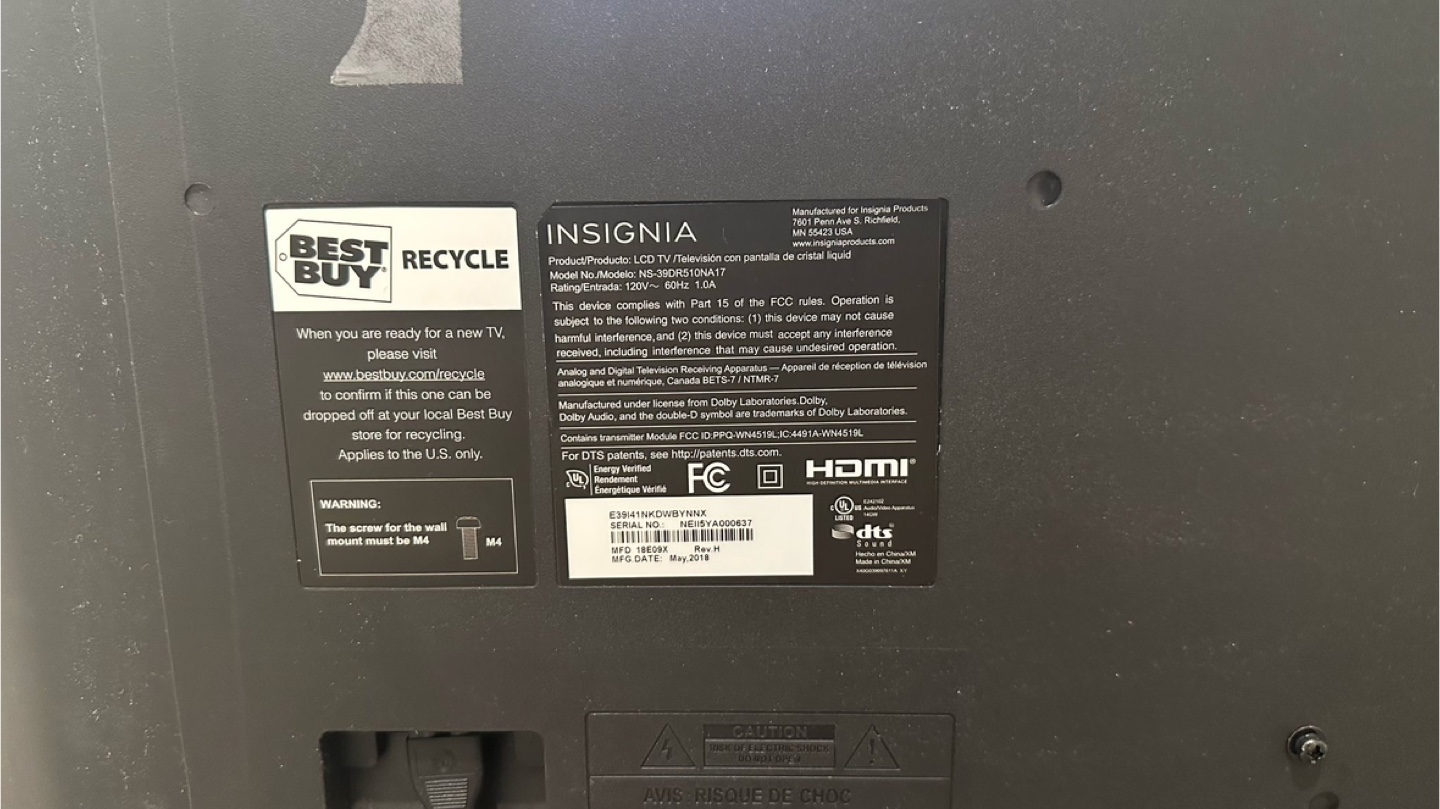 Insignia Roku TV - photo 2