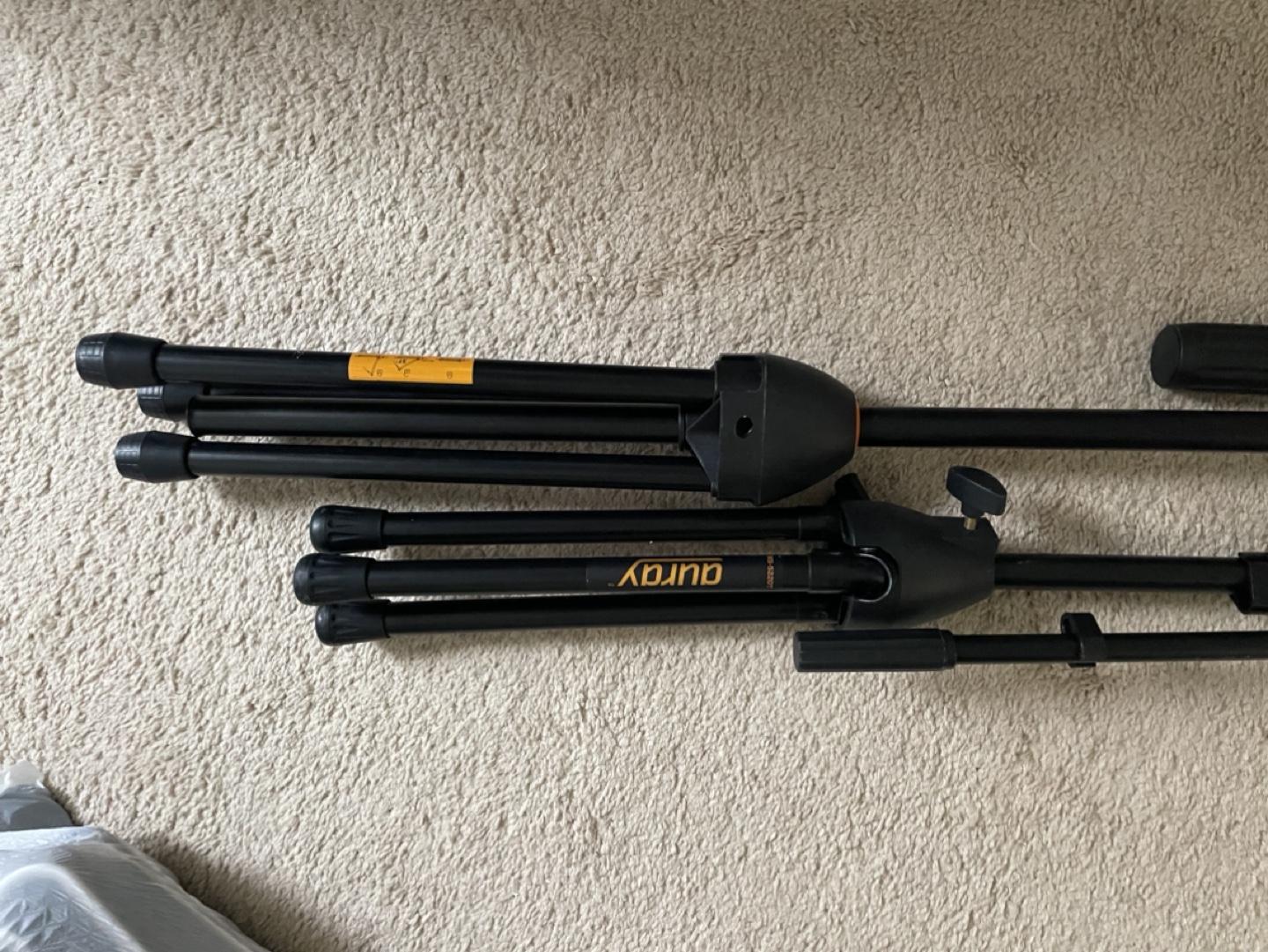 Outroy and Hola! Music Microphone Stands - photo 2