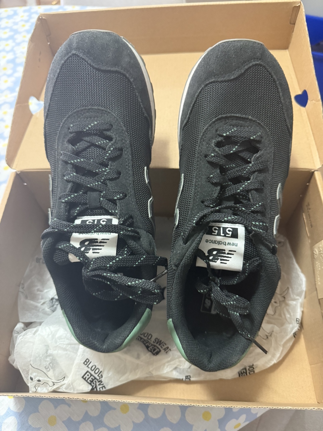New Balance 515 Sneakers - Size 8.5