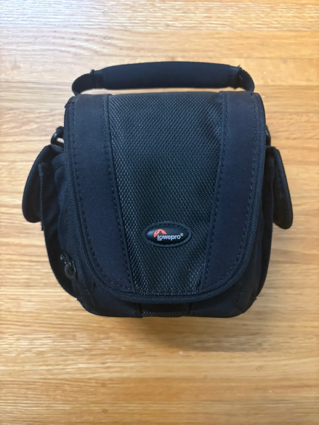 Lowepro Nova 180 AW Camera Bag thumbnail