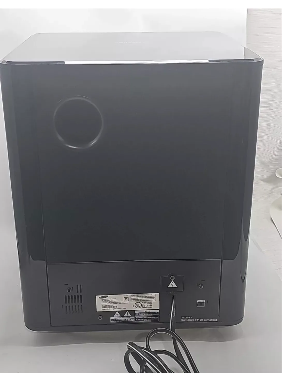 Samsung PS-WF550 Wireless Subwoofer and Soundbar System image indicator(4)