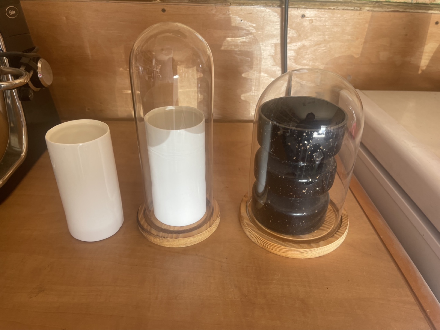 Vases with Glass domes - photo 2