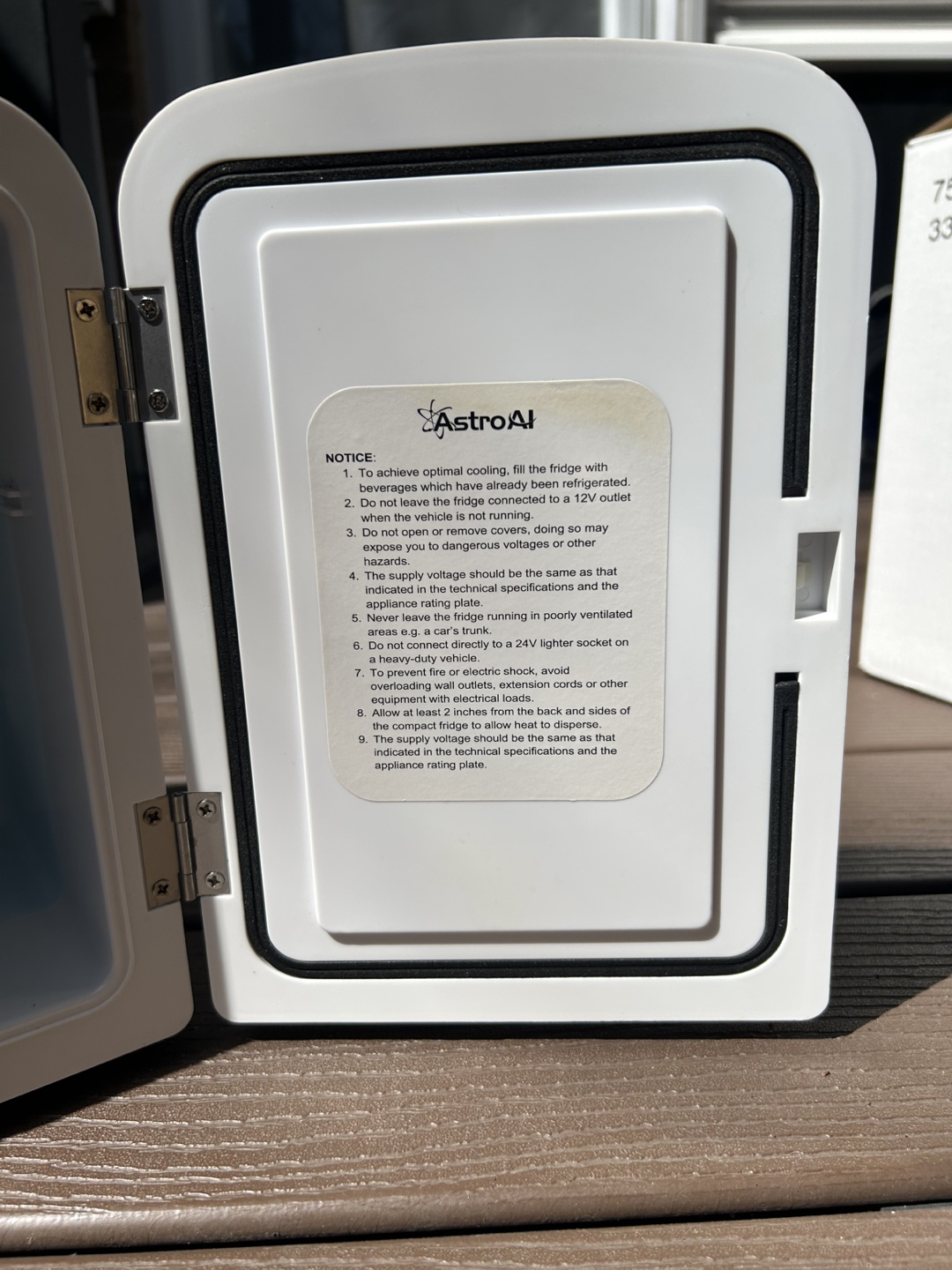 AstroAI Mini Car Fridge - photo 3