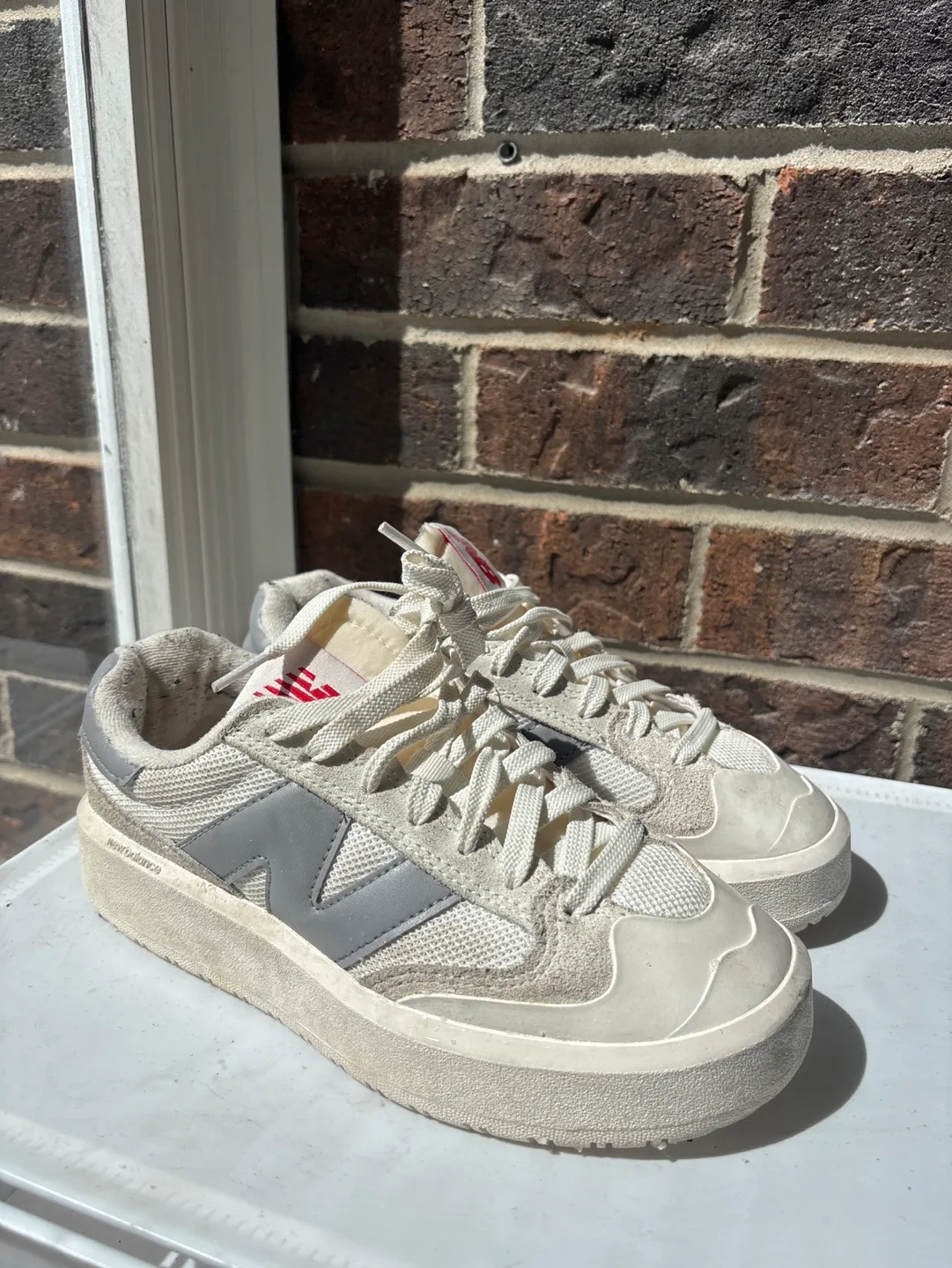 New Balance Sneakers thumbnail