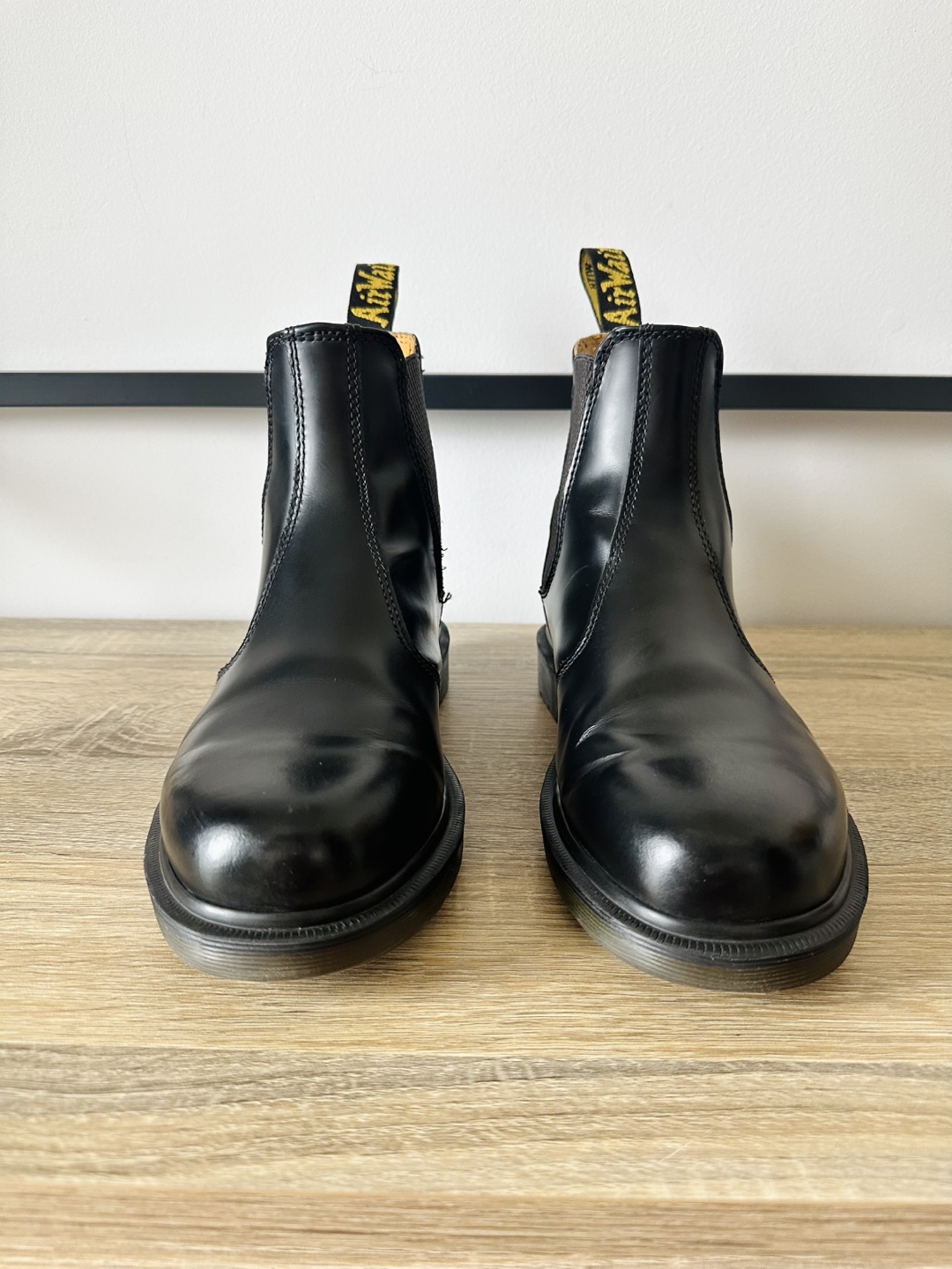 Dr. Martens 2976 Smooth Leather Chelsea Boots - Black - photo 3