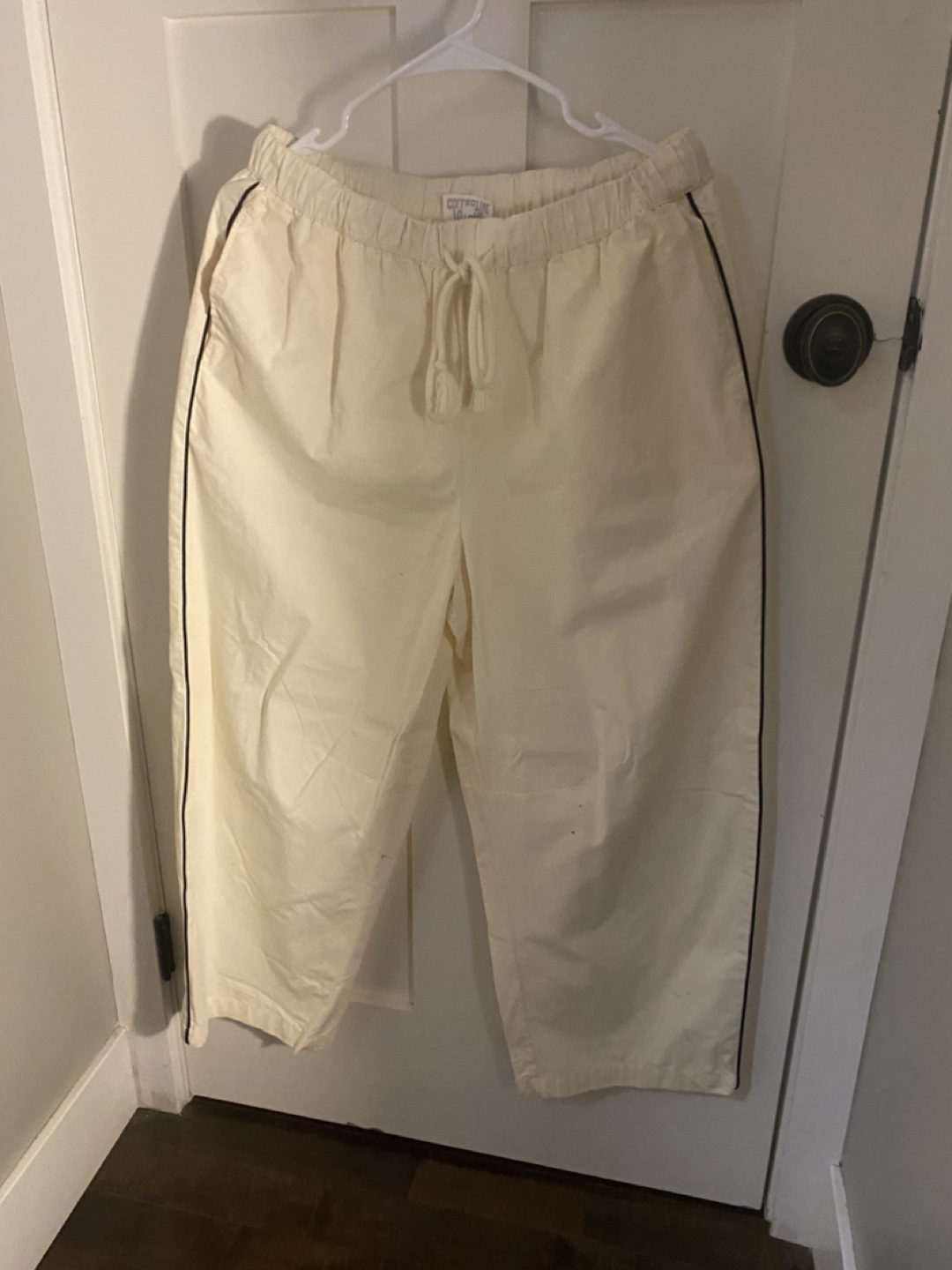 Future Collective Cream Pants Size M - photo 3
