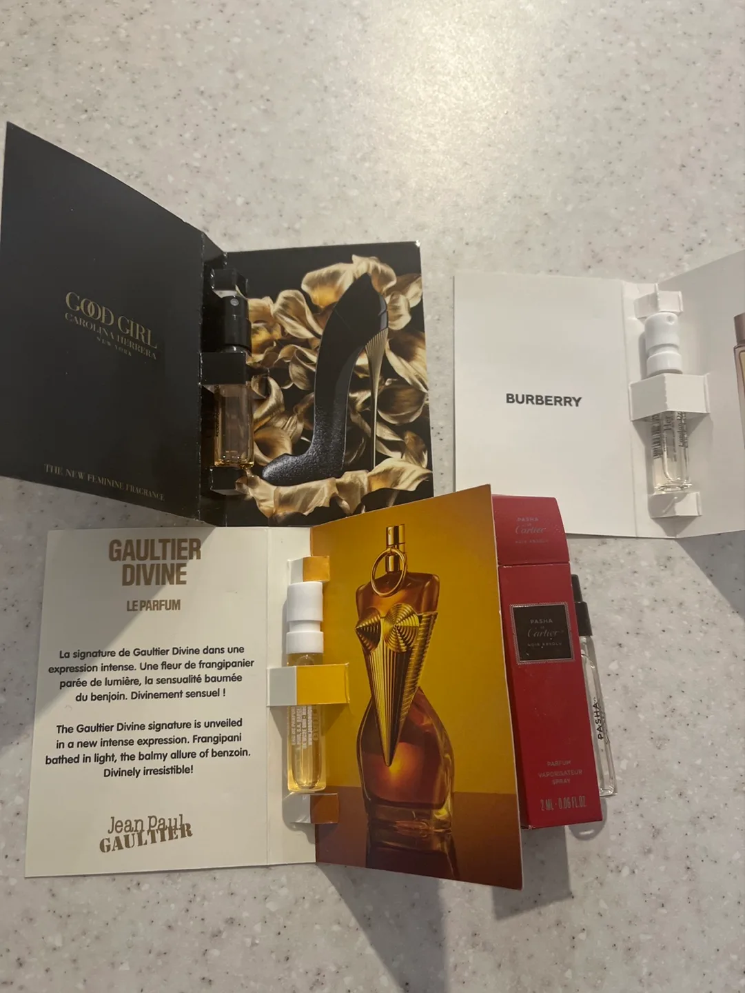 Luxury Perfume Sample Set thumbnail