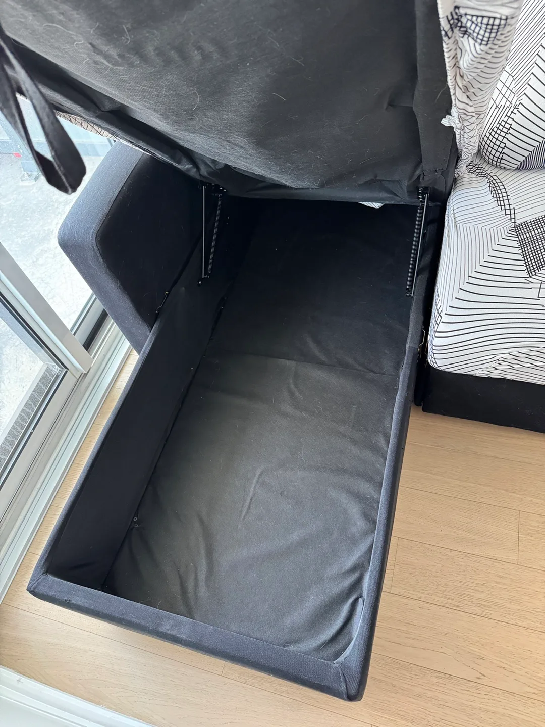 Black L-shaped Sectional Sofa Bed + Sofa covers set as a gift! image indicator(8)