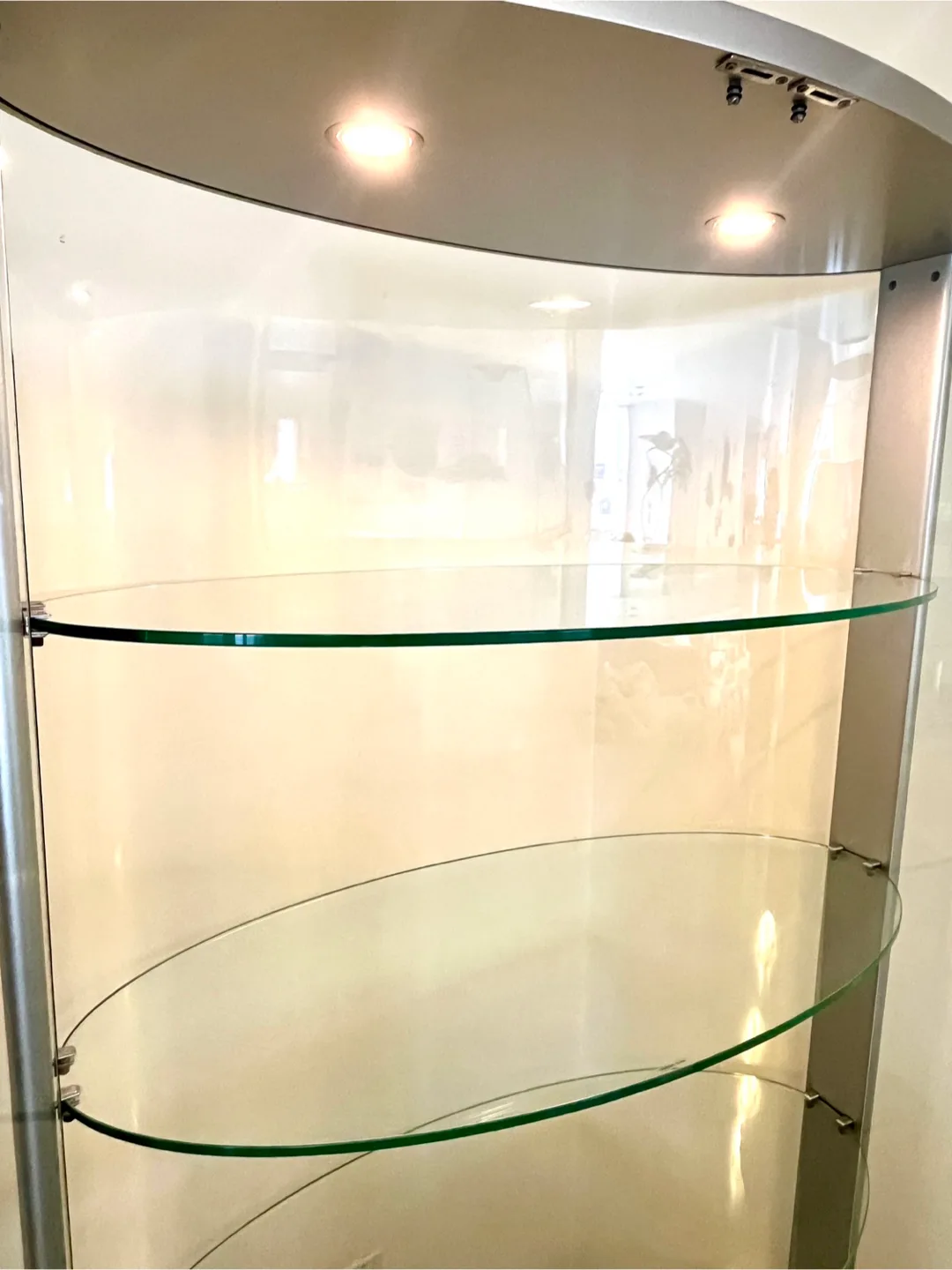 Beautiful Modern Glass Display Cabinet with Light + Lock & Key image indicator(3)