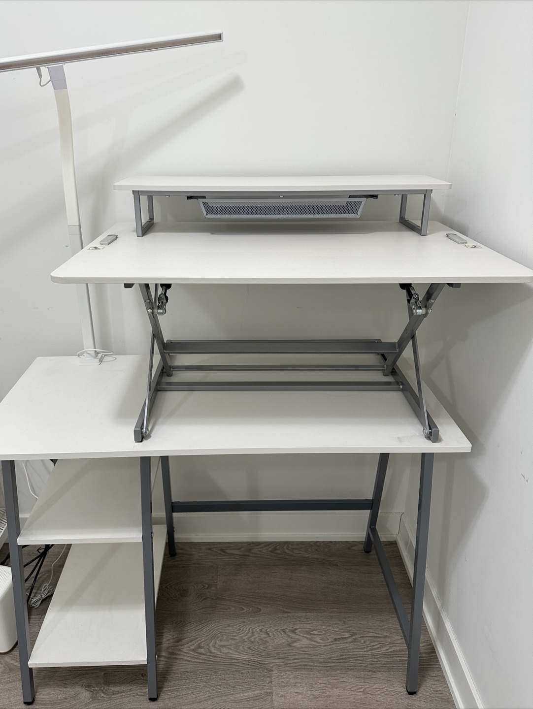🧡Adjustable Standing Desk with standalone Table and Desk Lamp - photo 5