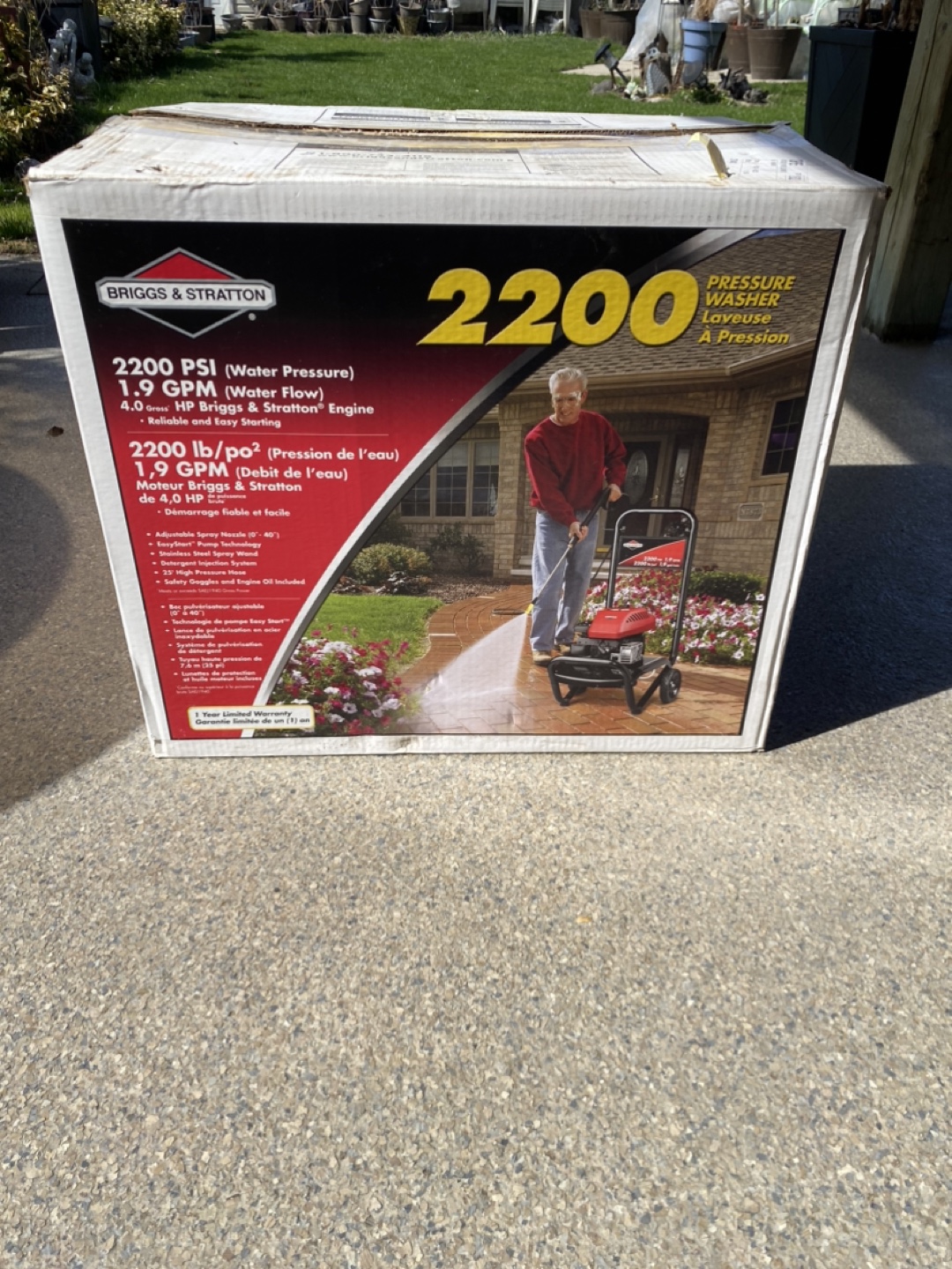 New Briggs & Stratton 2200 PSI Pressure Washer - photo 4