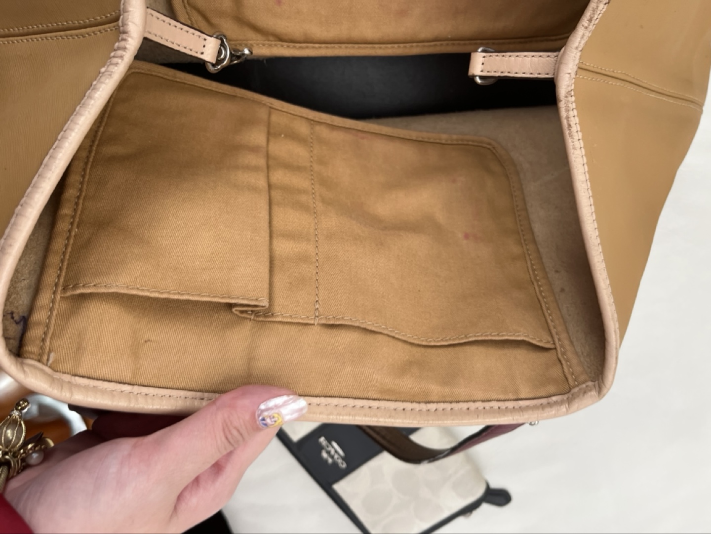 Coach Tan Tote Bag - photo 5