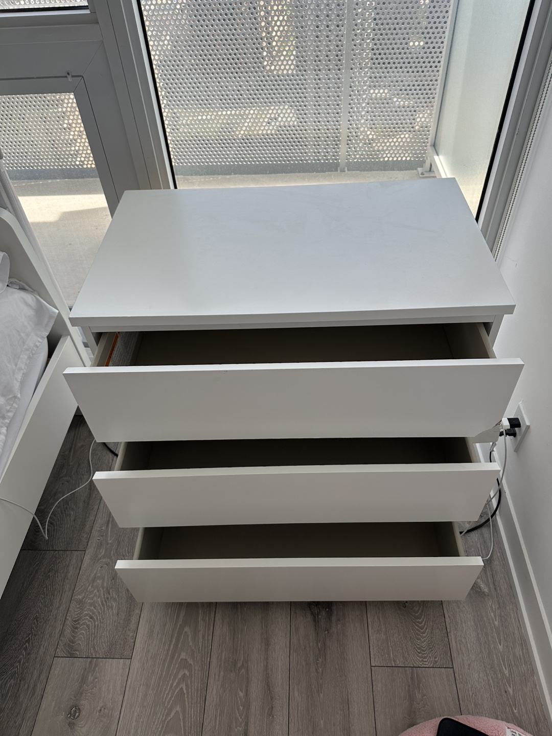 Ikea white drawer - photo 2