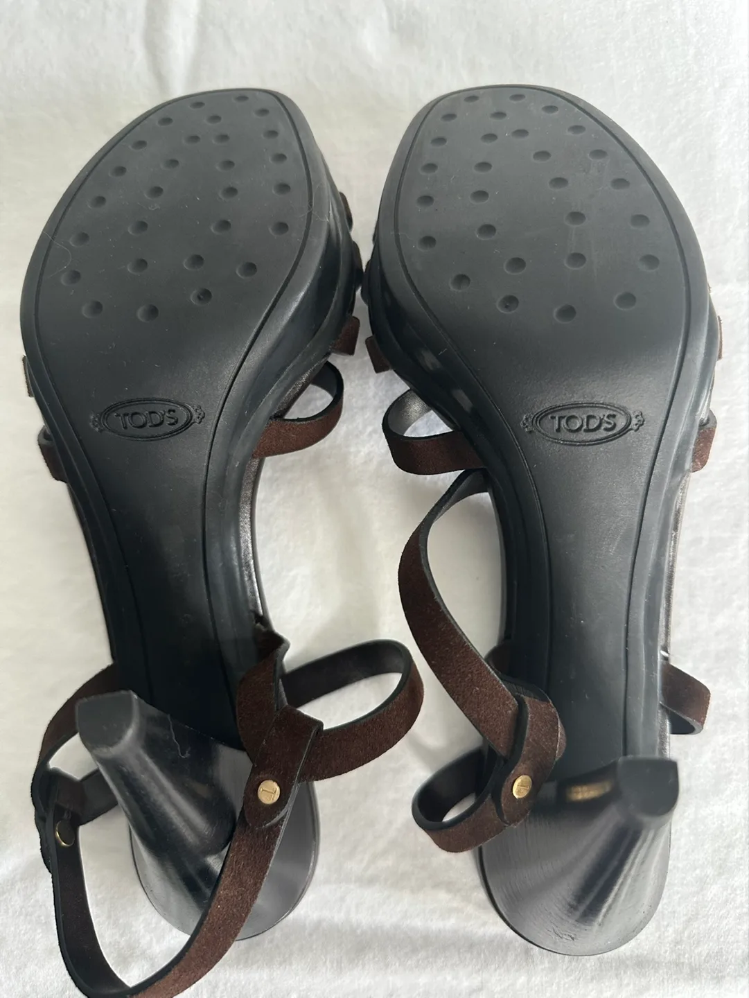 TOD'S Suede Heeled Sandals - Sz 8.5 image indicator(3)