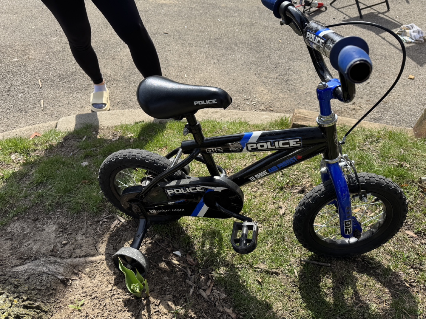 Kids Police 12" Bike with Training Wheels - photo 4