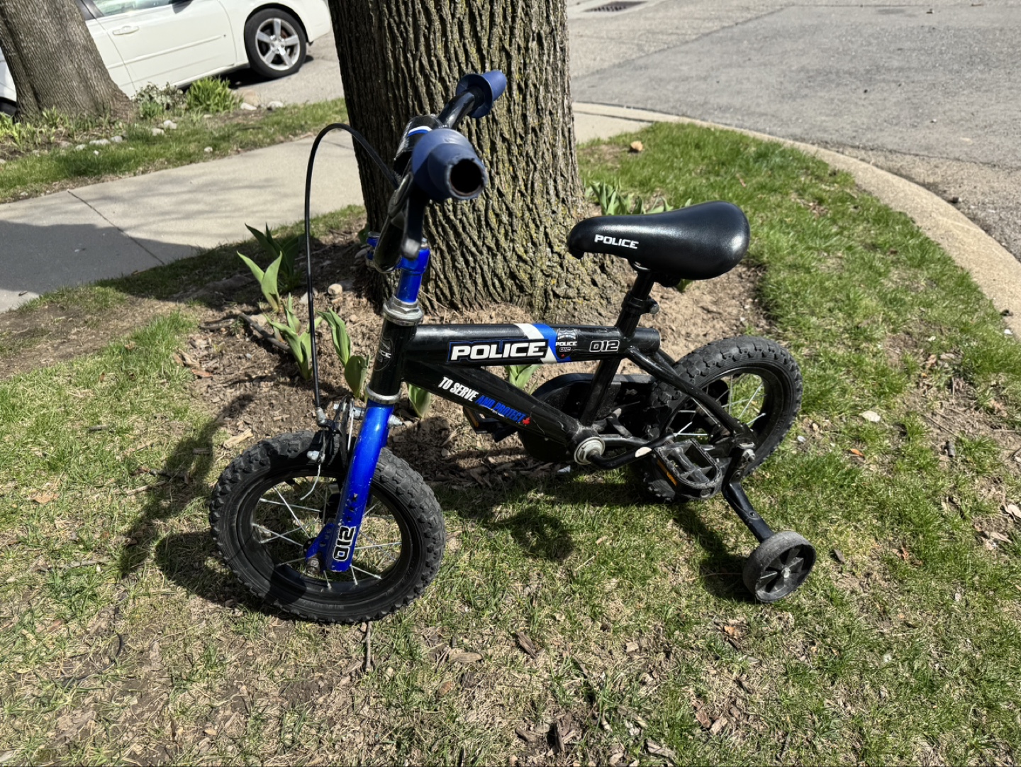 Kids Police 12" Bike with Training Wheels - photo 2
