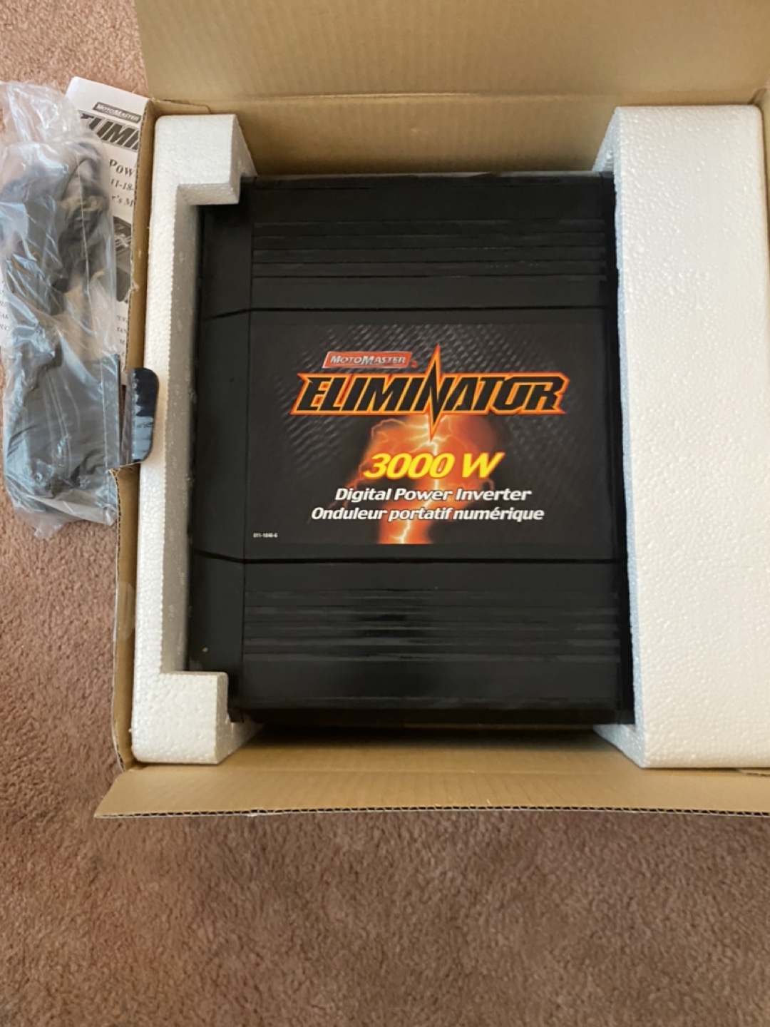 MotoMaster Eliminator 3000W Digital Power Inverter
