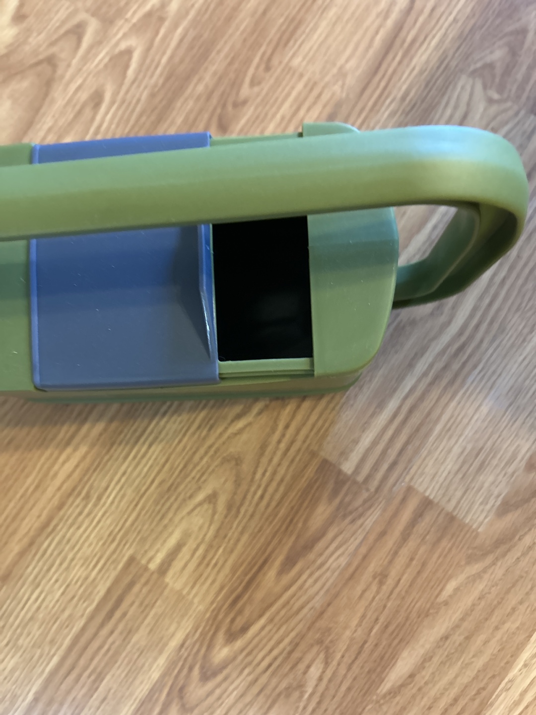 Green and green Plastic 4 LWatering Can - photo 2