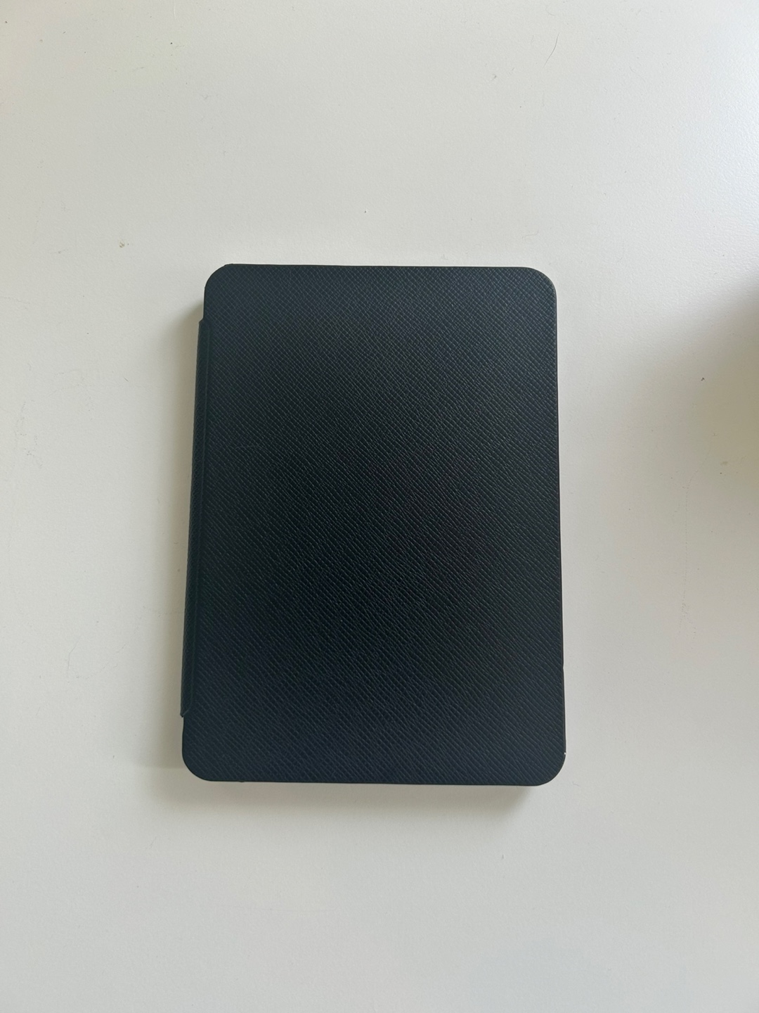 Kindle Paperwhite (10th Generation) with Case - photo 2