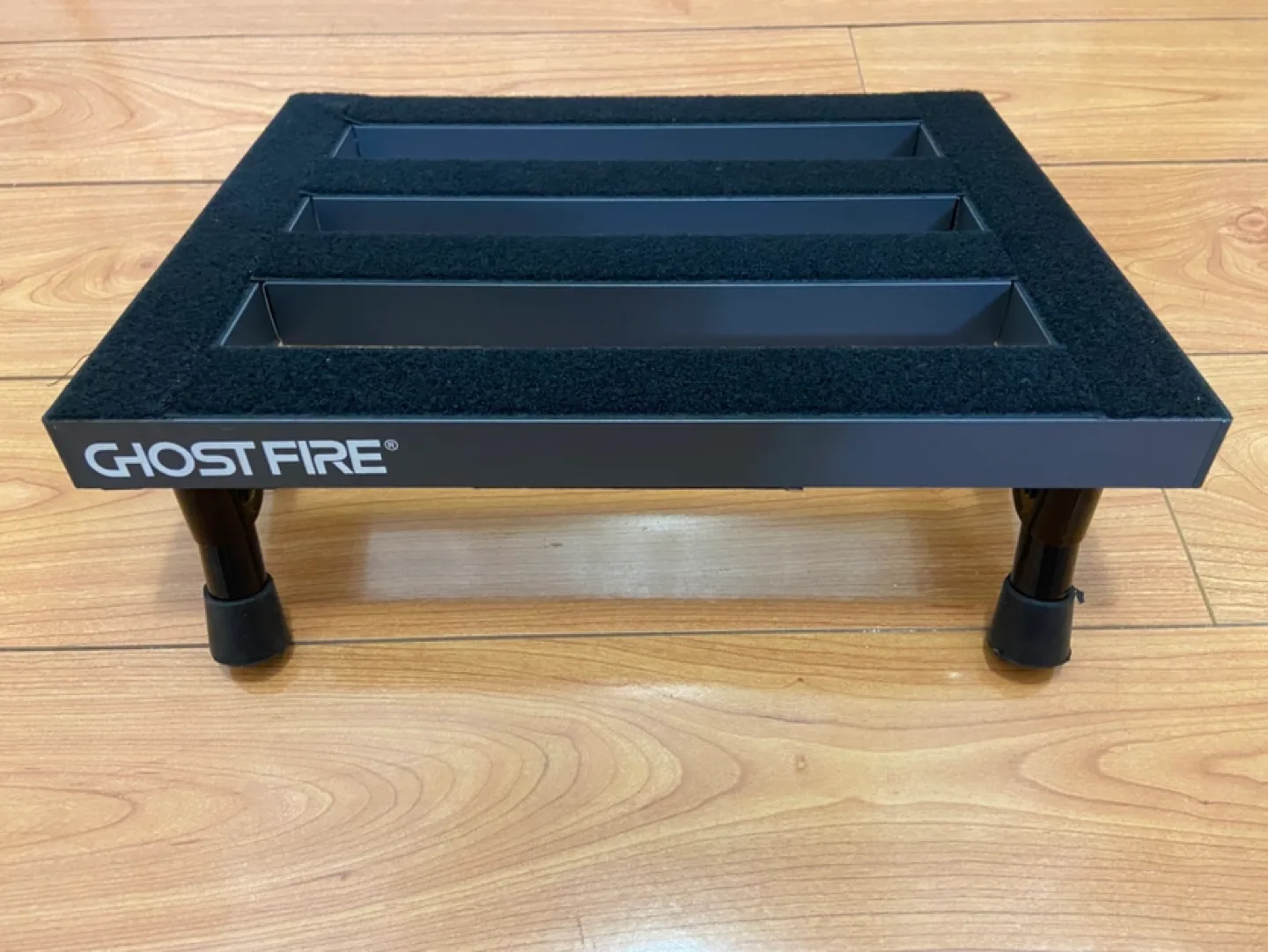Ghost Fire Pedalboard with Carry Bag image indicator(2)