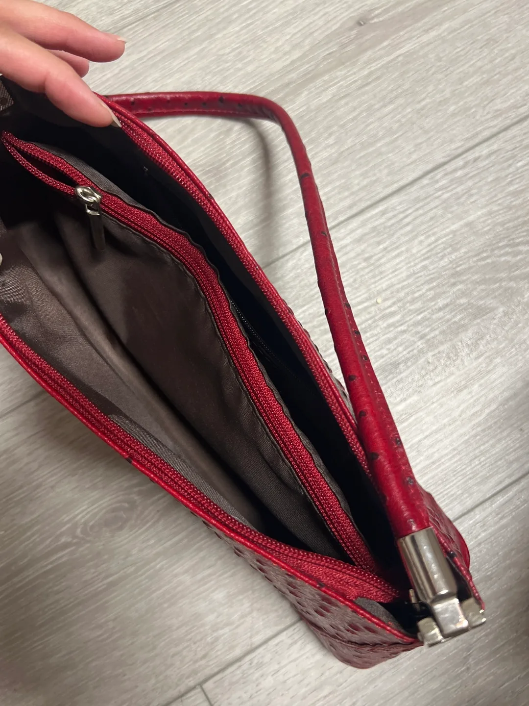 Red Ostrich Leather Embossed Handbag image indicator(3)