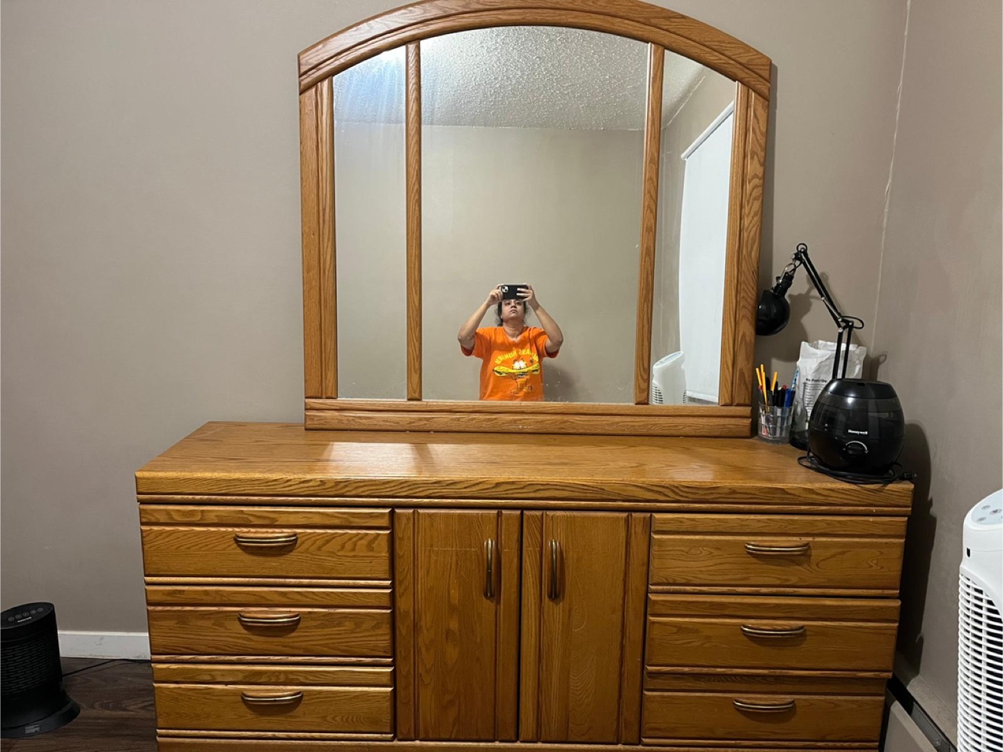 Solid Oak Dresser with Mirror - photo 2