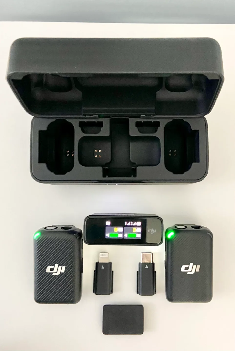 DJI Mic Wireless Microphone System - Brand New in Box image indicator(3)