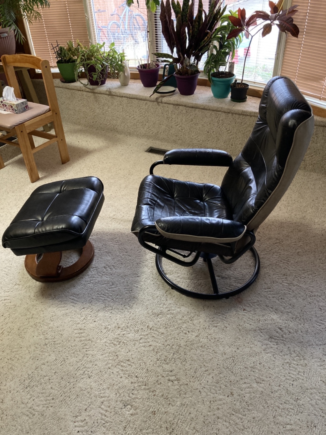 Recliner Chair and Ottoman