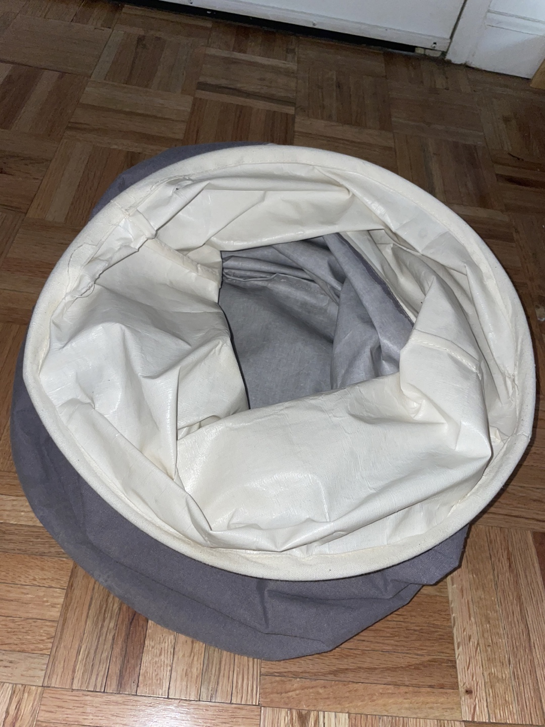 Laundry hamper - photo 3