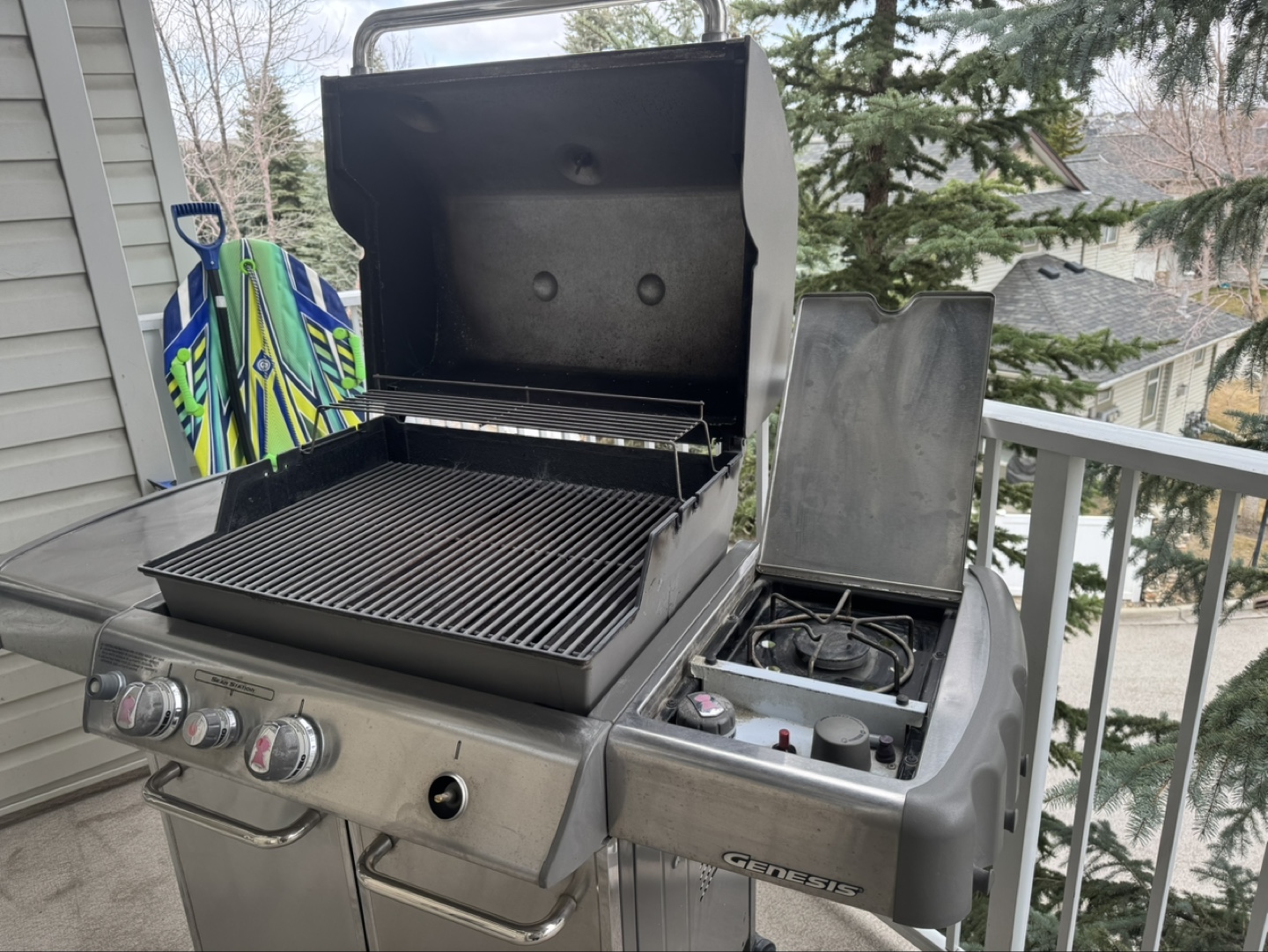 Weber Genesis BBQ - photo 3
