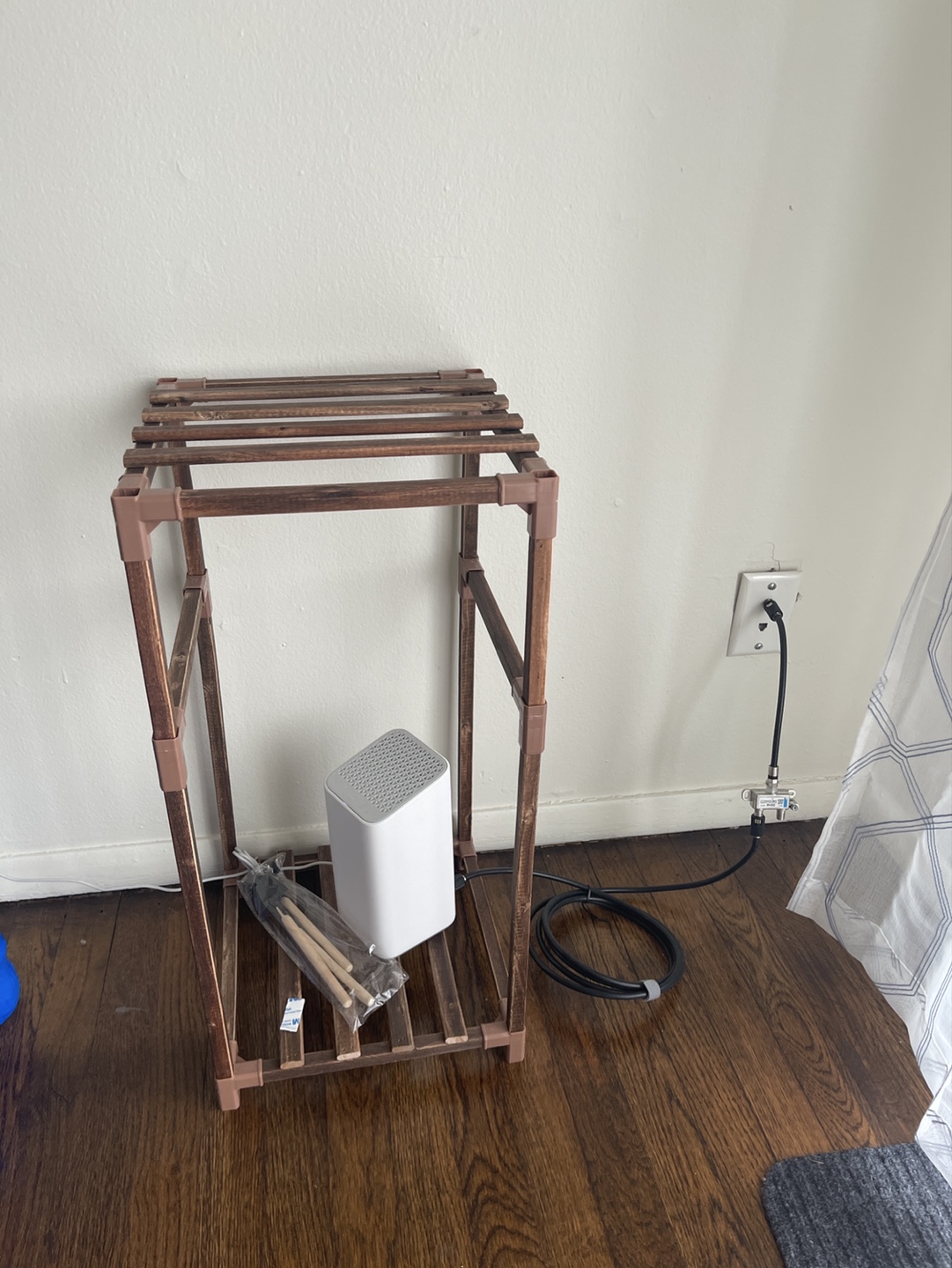 Wooden Plant Stand - photo 3