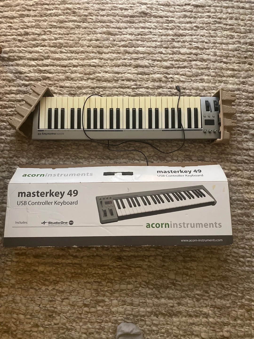 Acorn Masterkey 49 USB Controller Keyboard image indicator(2)