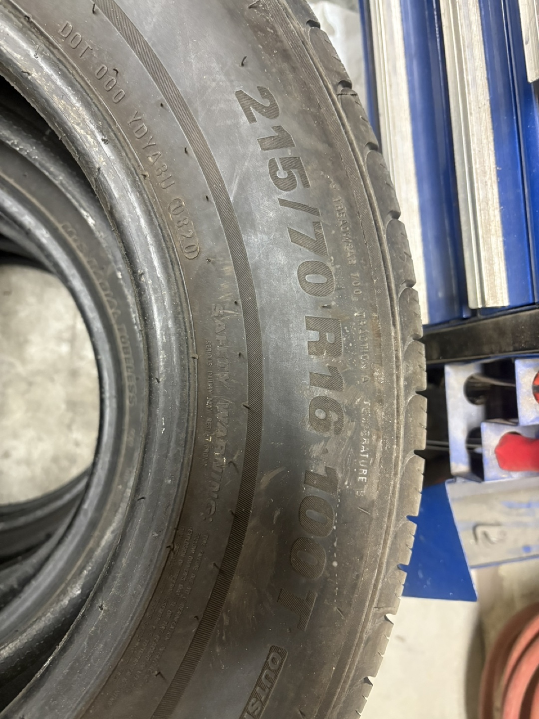 Used Kumho Solus TA11 Tires - 215/70R16 100T - photo 2