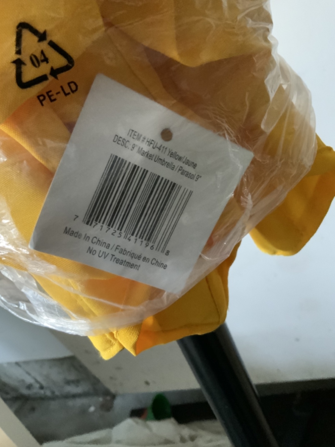 Yellow 9ft Market Umbrella with Stand - photo 2
