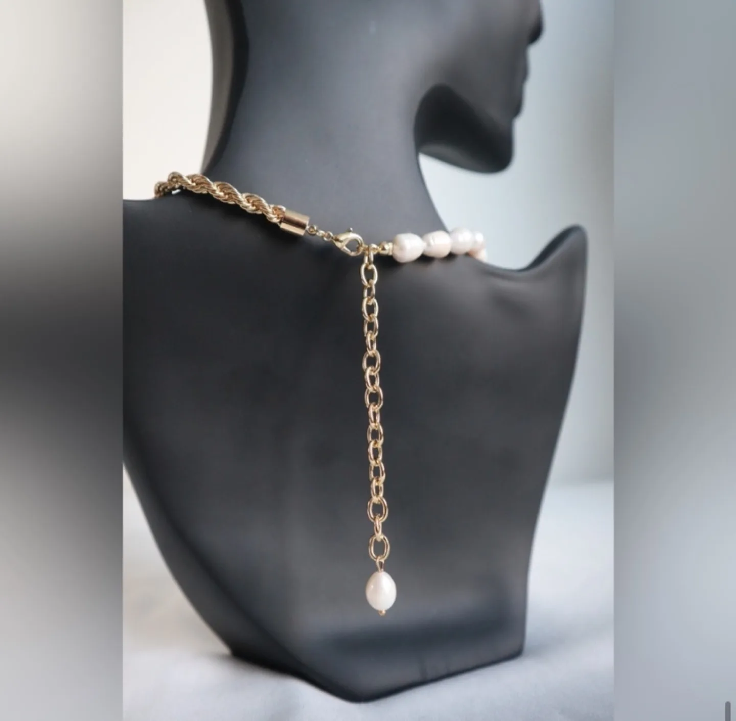 Multiwear - Genuine 18k Gold over Vintage Brass image indicator(7)