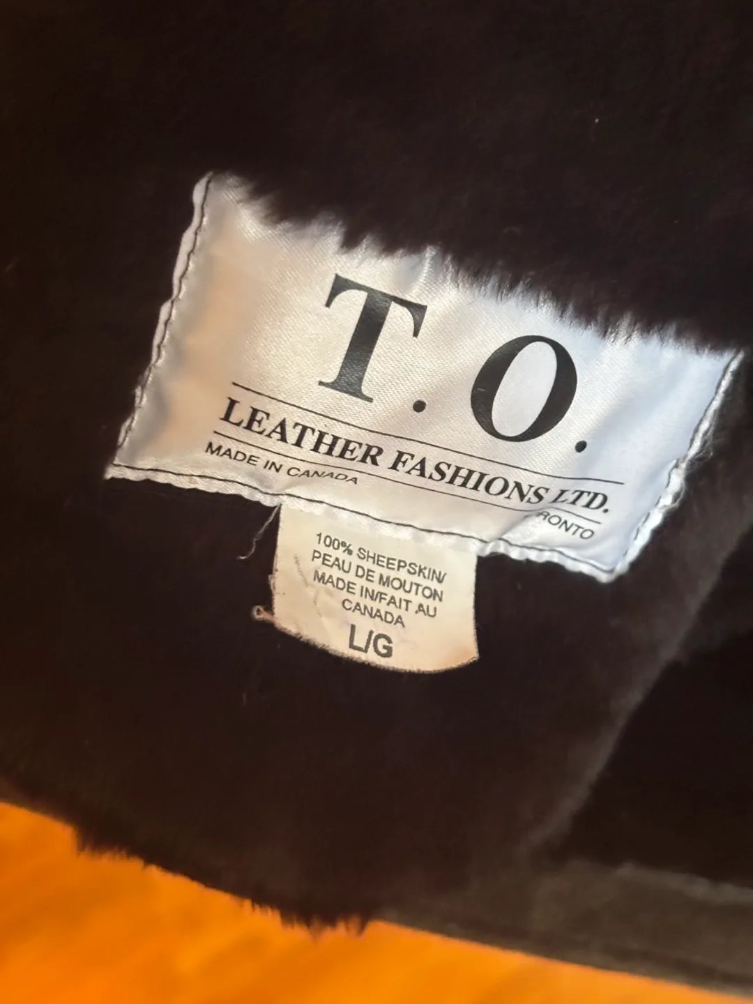 Vintage Genuine Sheepskin Leather  Fashions Ltd. Sheepskin Coat image indicator(2)
