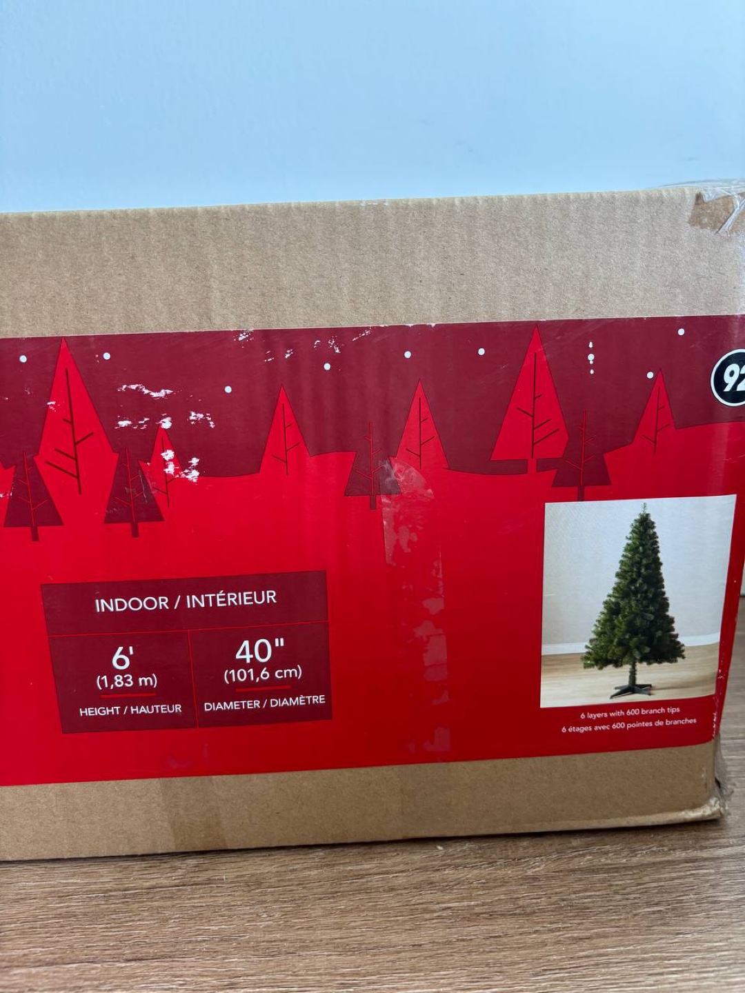 6ft Pre-lit Artificial Christmas Tree - photo 3