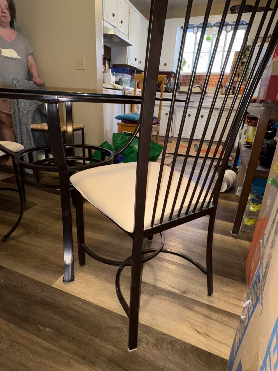 Glass-top dining table with two chairs - photo 2