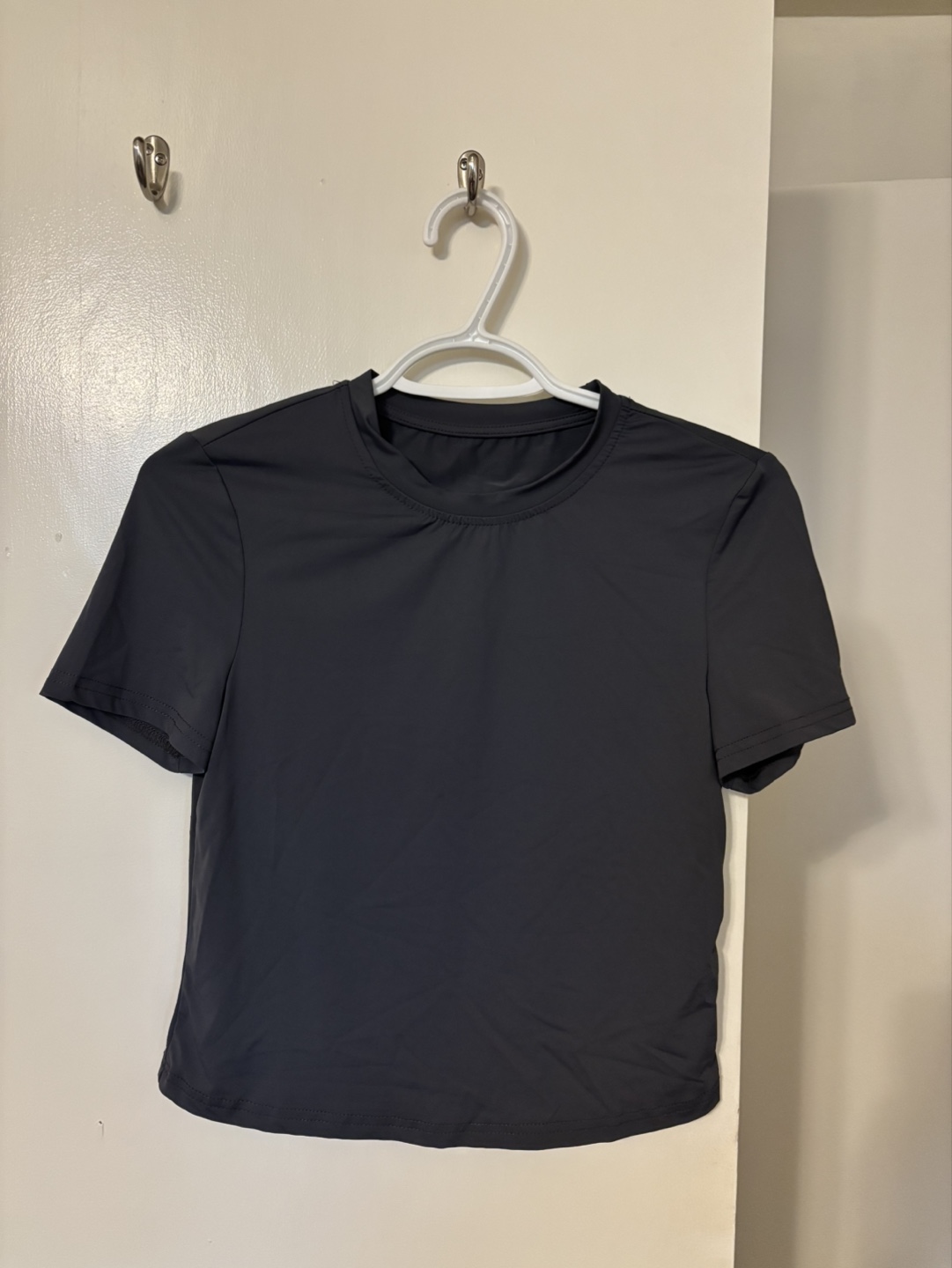 Dark Grey T-Shirt 💚 - photo 3