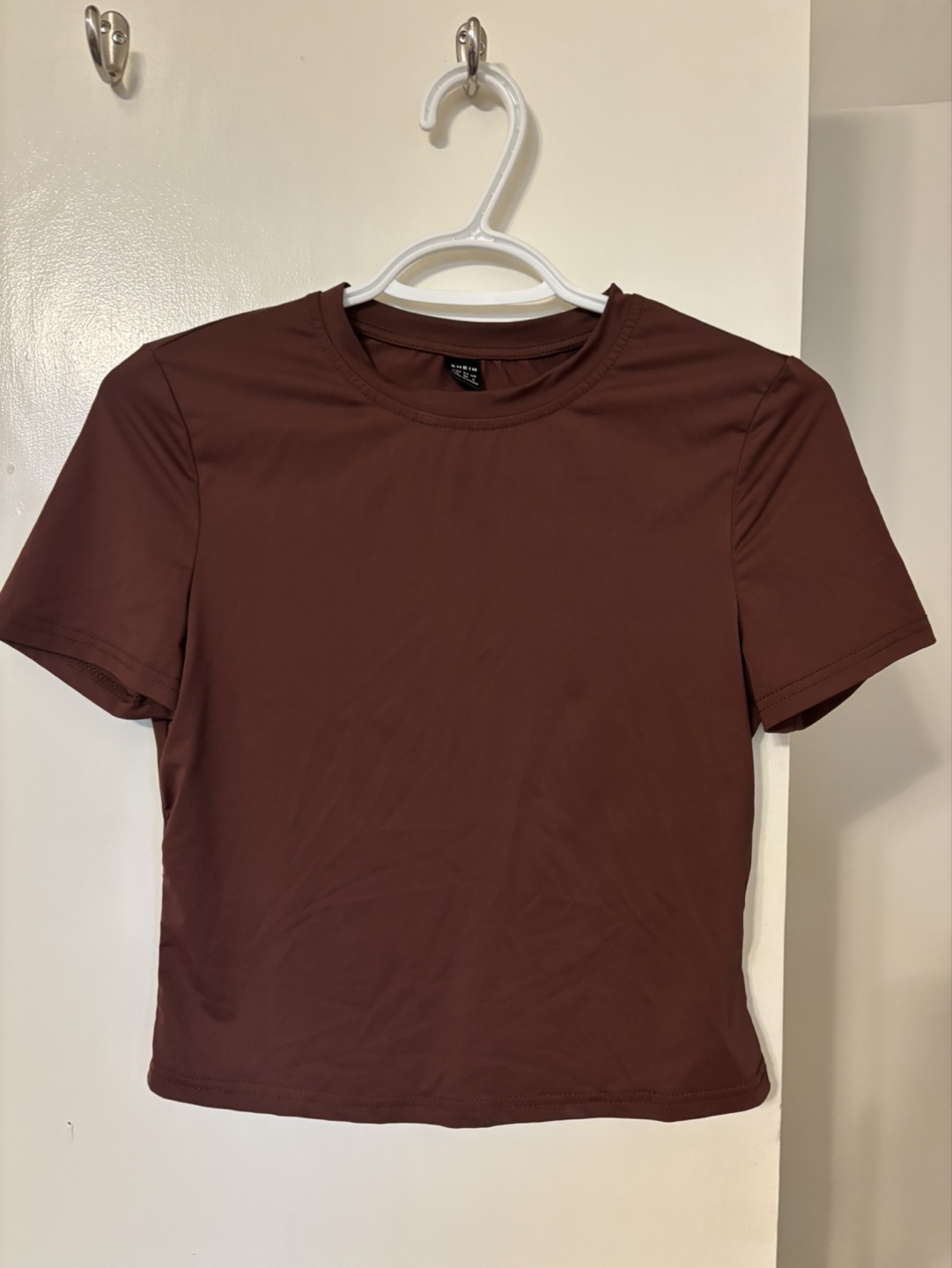 Brown T-Shirt 💚 - photo 3