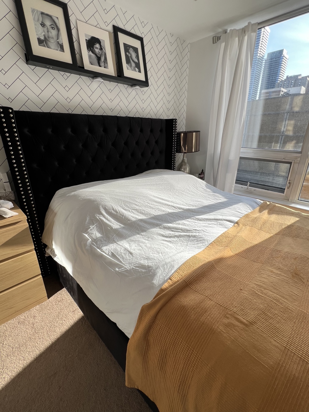 Queen-size Black Velvet Wingback Bed Frame
