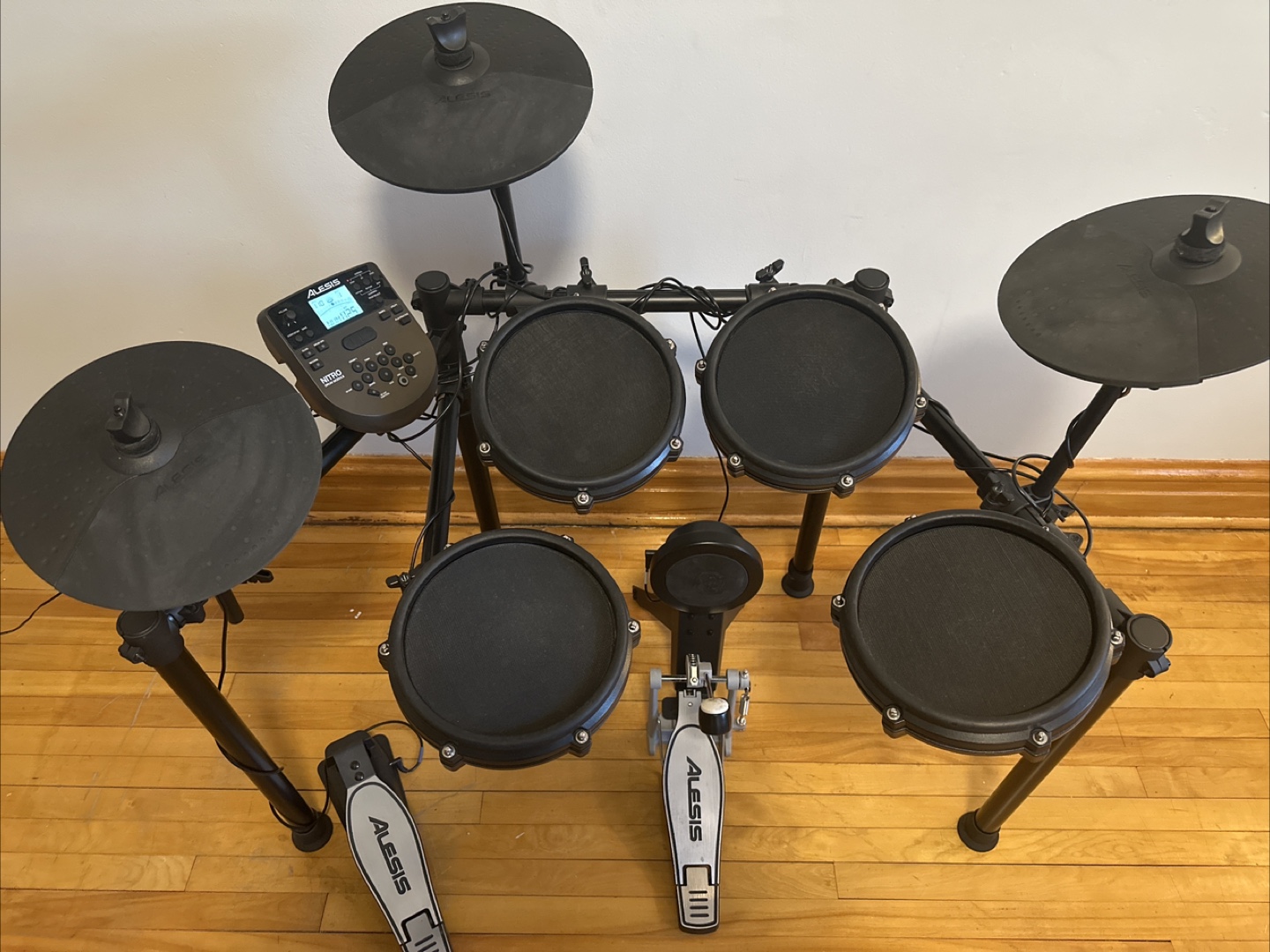 Alesis Nitro Mesh (Electronic Drum-Kit)