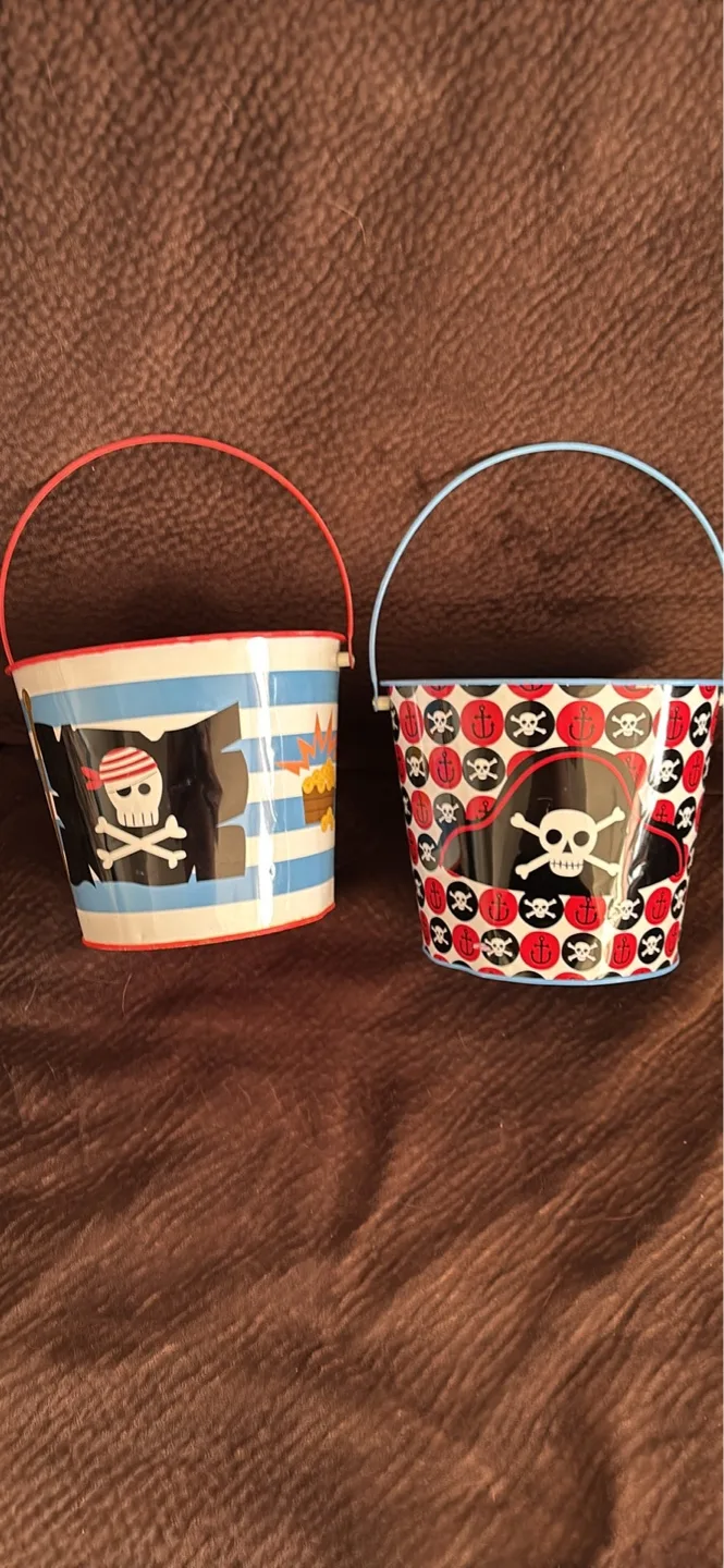 Kids curtains / sheet set x2/ one pillow case image indicator(5)